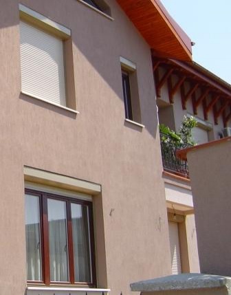 RULOURI EXTERIOARE PENTRU FERESTRE